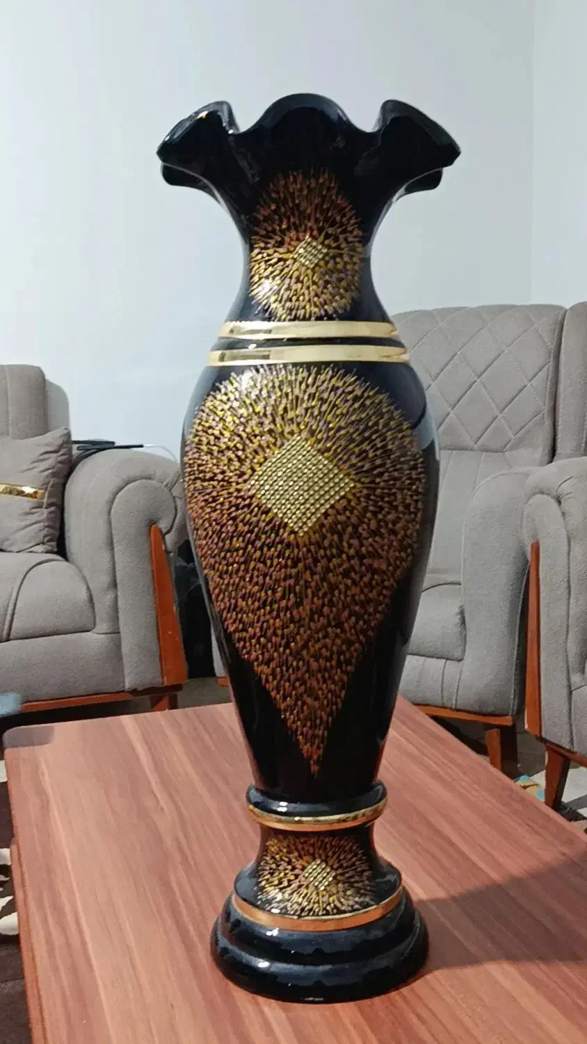 گلدان شیشه ای|گل مصنوعی|شیراز, شهرک کوثر|دیوار