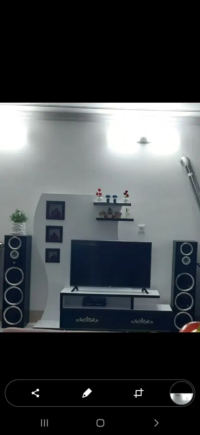 میز‌تلوزیون|میز تلویزیون|حمیدیا, |دیوار