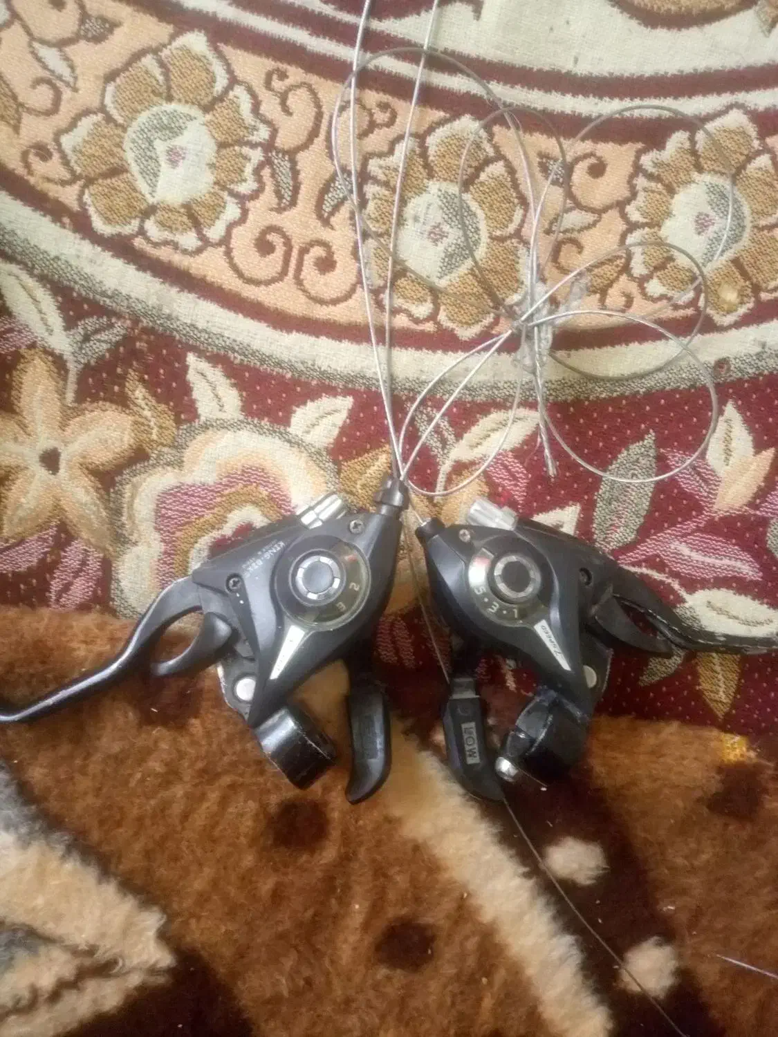 ۲عدد شیفتر دوچرخه شیمانو (جلو و عقب)|دوچرخه، اسکیت، اسکوتر|هشترود, |دیوار