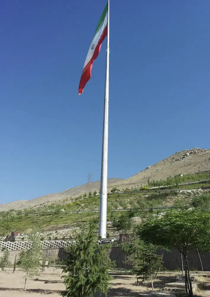 پایه پرچم و پروژکتور|عمده‌فروشی|تهران, طرشت|دیوار