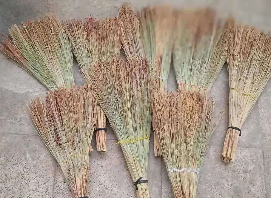 جارو|لوازم نظافت|اسلام‌‌آباد غرب, |دیوار