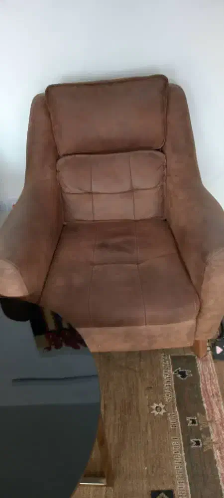 مبل چرم|مبلمان خانگی و میز عسلی|یزد, |دیوار