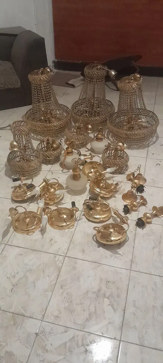 لوستر برافروش|لوستر و چراغ آویز|اهواز, کوی باهنر|دیوار