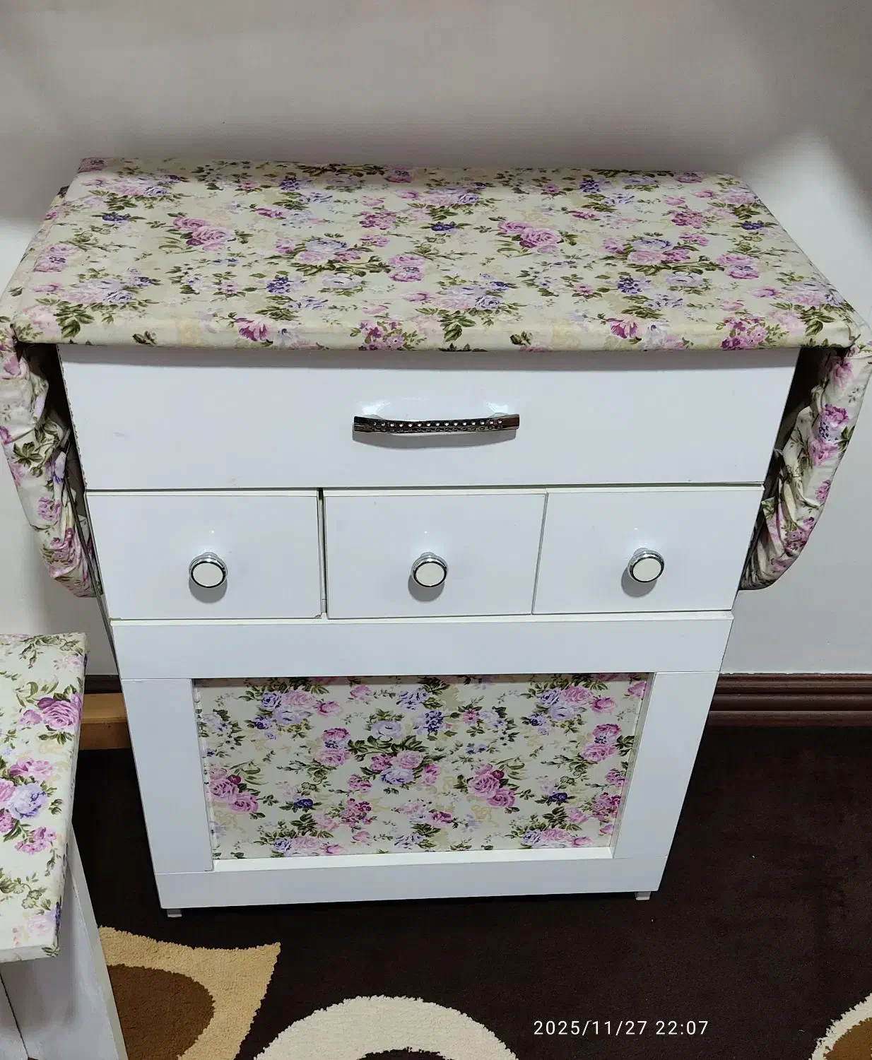 میز اتو|اتو و لوازم اتو|گنبد کاووس, |دیوار