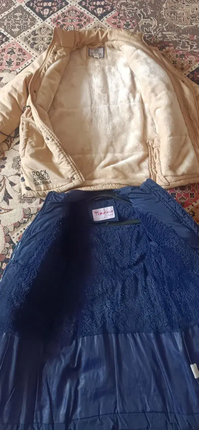 کاپشن دخترونه دوتا باهم ۶۰۰ تومان|لباس|سنگر, |دیوار