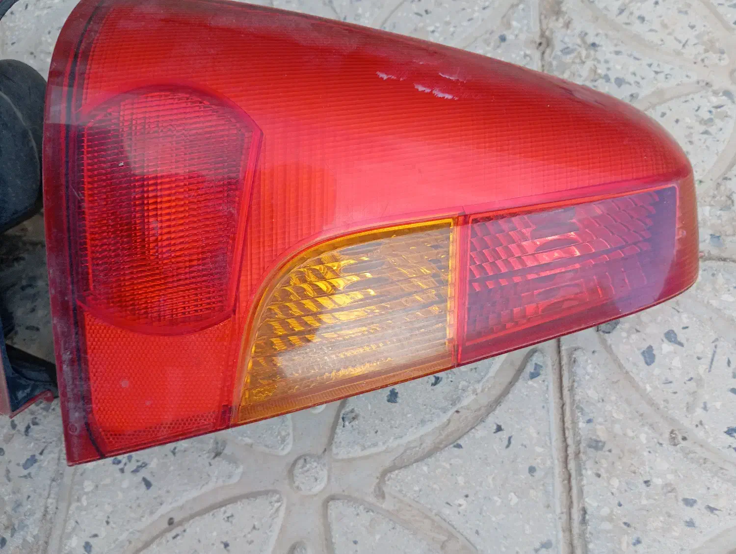 دو عدد چراغ خطر ال نود|قطعات یدکی و لوازم جانبی|فرخشهر, |دیوار