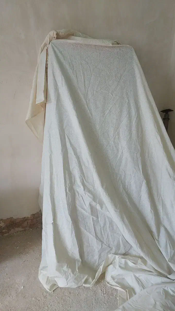 پرده|پرده، رانر، رومیزی|اهر, |دیوار