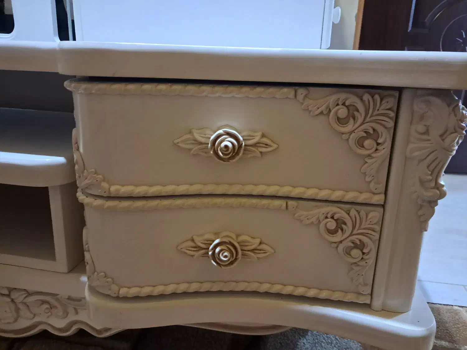 میز تلویزیون|میز تلویزیون|رشت, احمد گوراب|دیوار