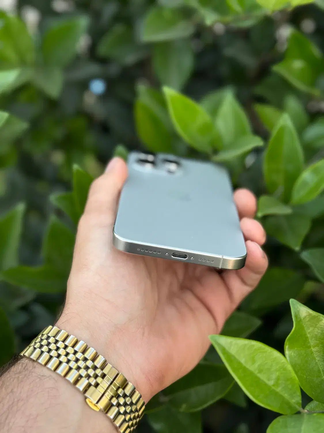 iPhone 15 ProMax 256 ZAA نچرال تیتانیوم 45بار شارژ|موبایل|رشت, یخسازی|دیوار