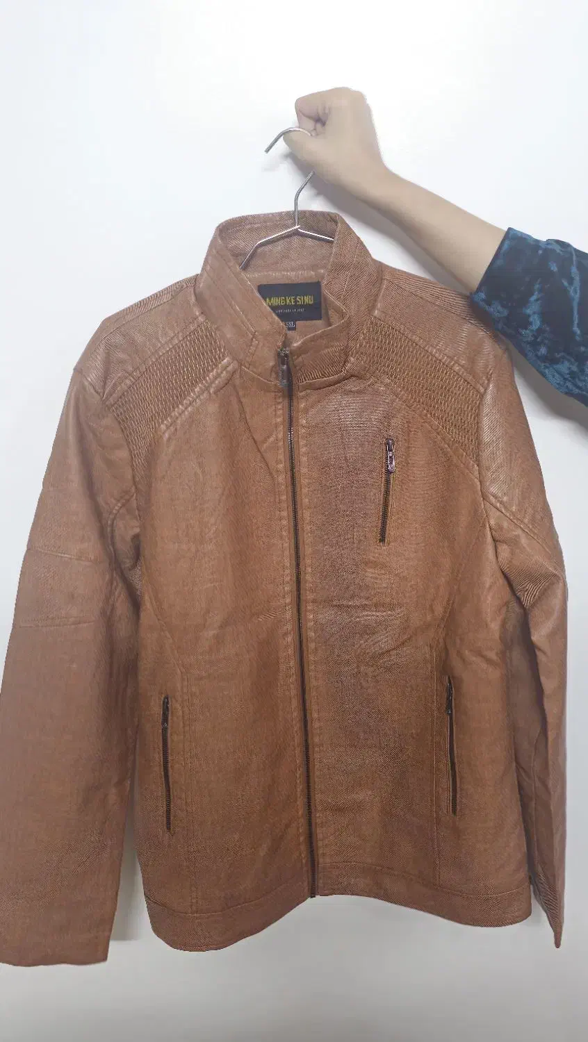 کاپشن مردانه|لباس|شهریار, کهنز|دیوار