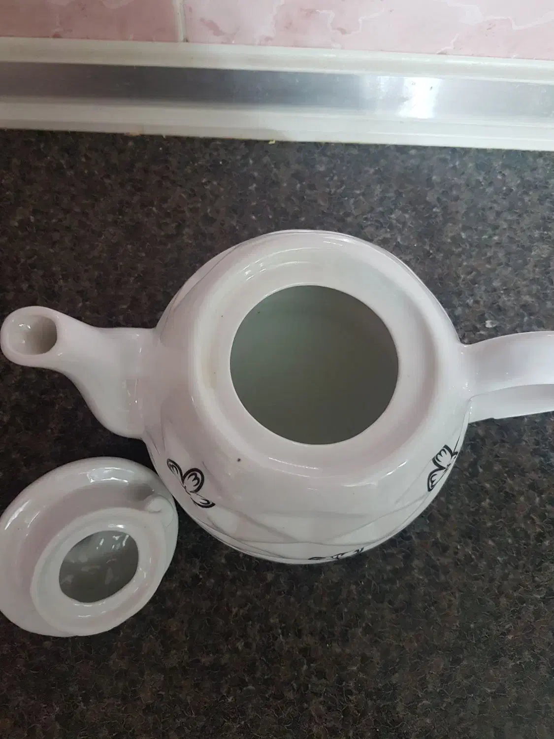 قوری سفید|قوری، کتری، قهوه‌ساز دستی|همدان, |دیوار