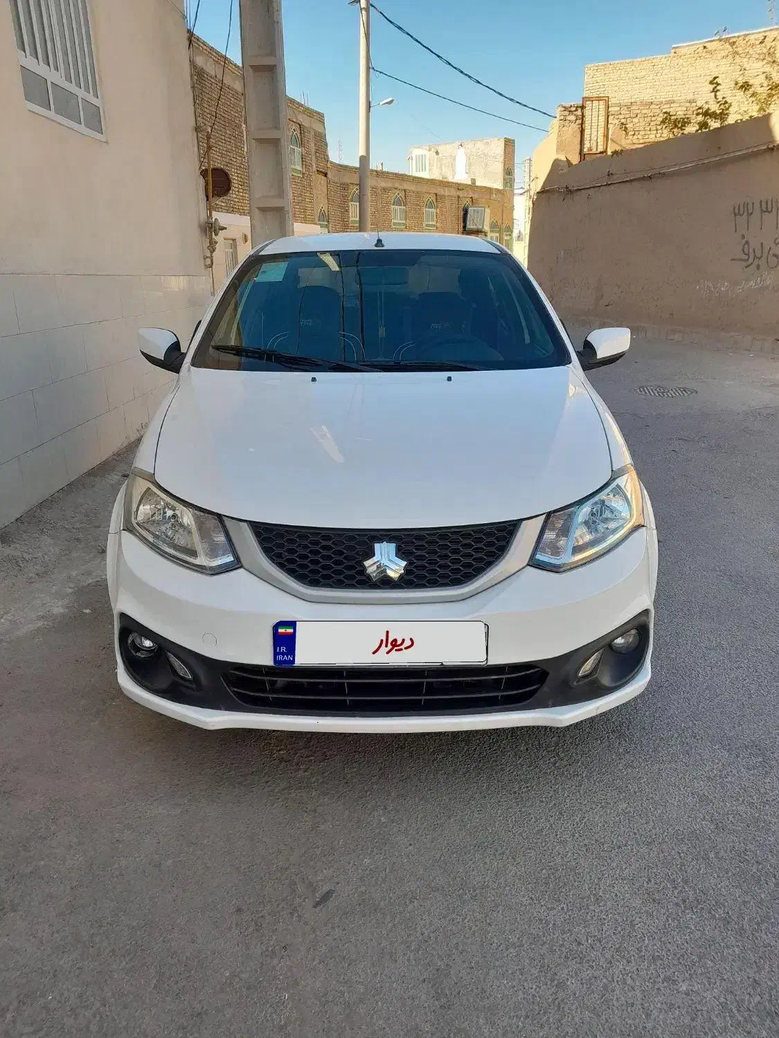 ساینا s ۴۰۱|خودرو سواری و وانت|میبد, |دیوار