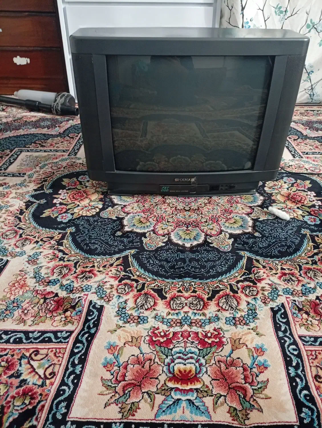 تلویزیون شهاب|تلویزیون و پروژکتور|سنندج, |دیوار