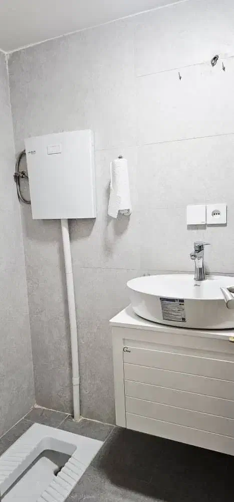 ۵۵مترشهران شمال خ یکم فول روبه آفتاب بالکن آسانسور