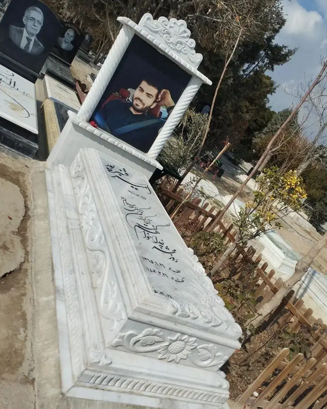 سنگ قبر سنگ مزار کد 904|عمده‌فروشی|اشکنان, |دیوار