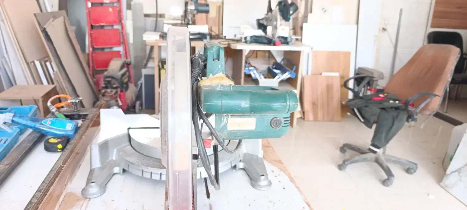 فارسی بر|ابزارآلات|مرند, |دیوار