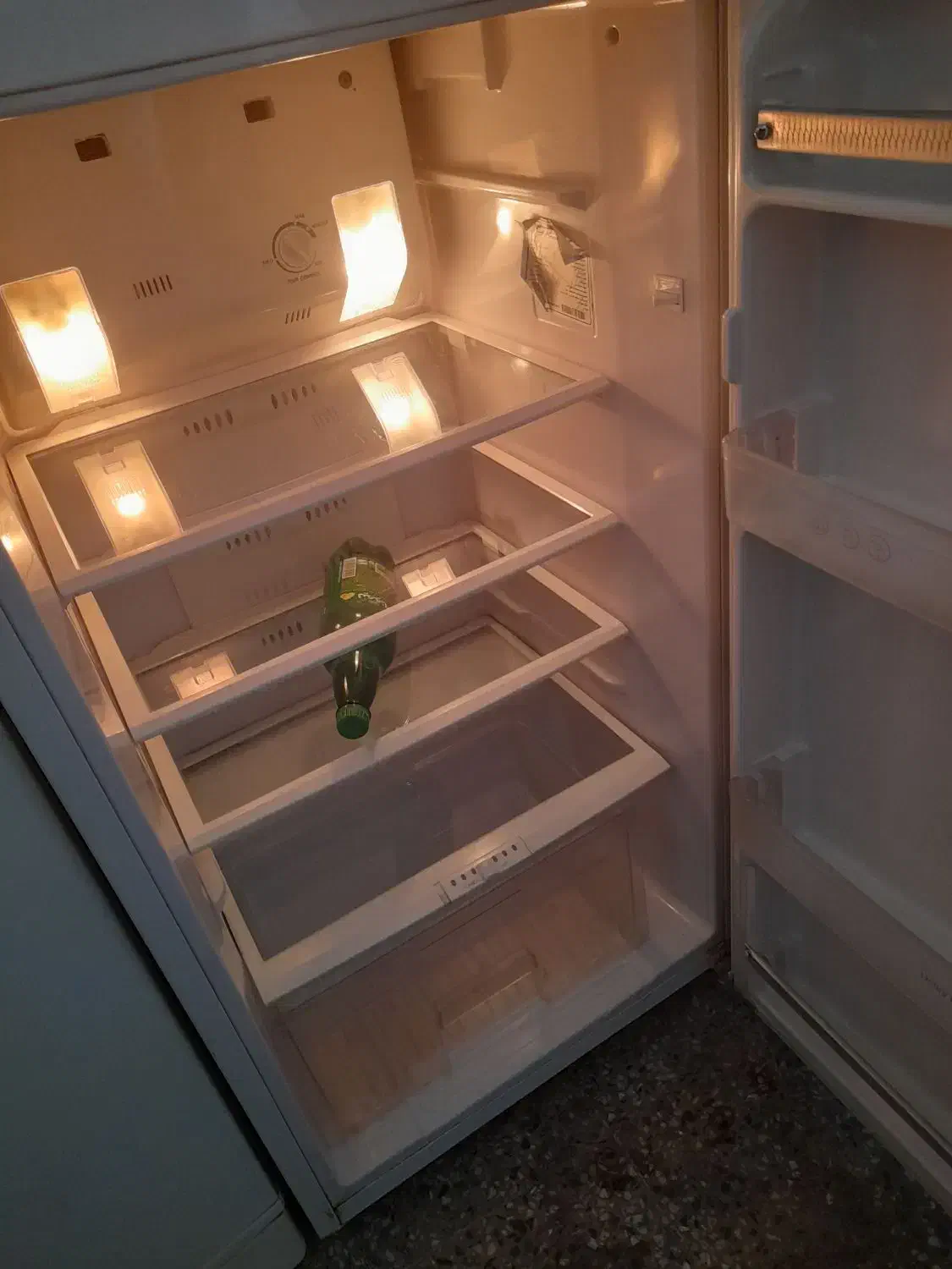 یخچال فریزر دو درب بدون برفک اسنوا|یخچال و فریزر|الیگودرز, |دیوار