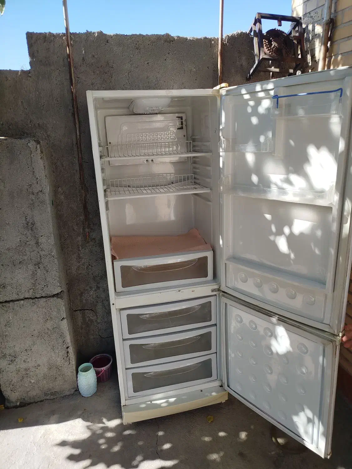 یخچال|یخچال و فریزر|باروق, |دیوار