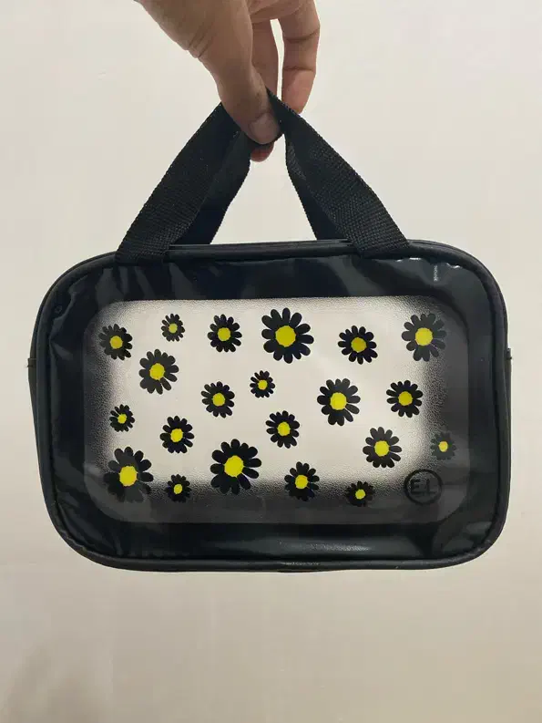 کیف لوازم ارایشی عمده|حراج|رباطکریم, نصیرشهر|دیوار