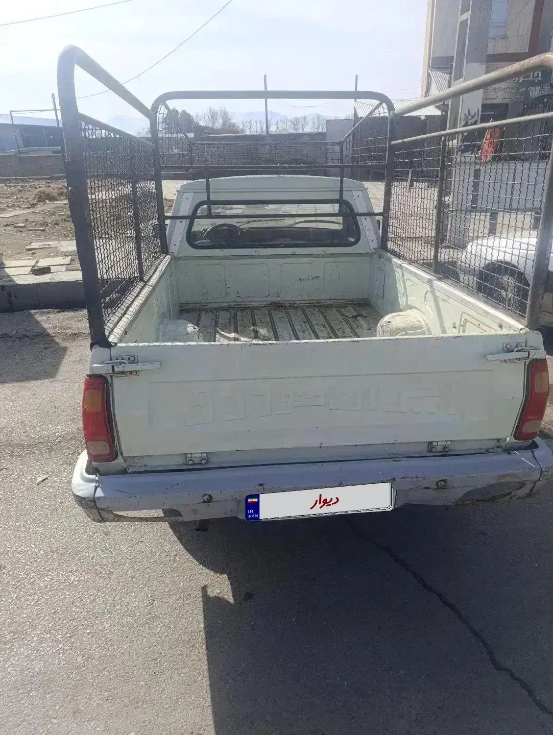 وانت 93|خودرو سواری و وانت|بروجرد, |دیوار