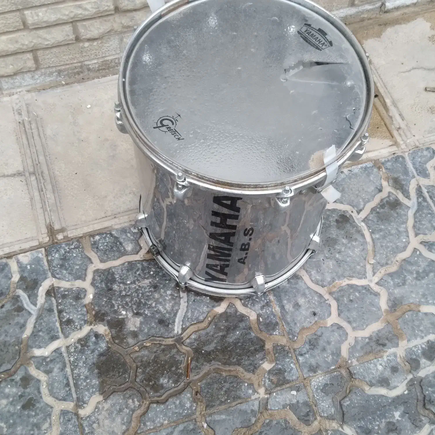 دوقل محرم|درام و پرکاشن|بومهن, |دیوار