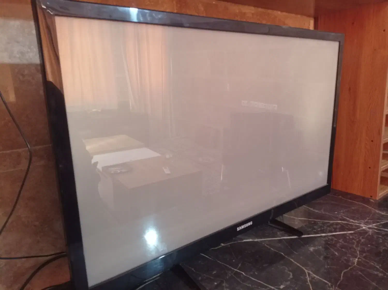 تلویزون LCD در حد نو سالم سالم|تلویزیون و پروژکتور|زاهدان, |دیوار