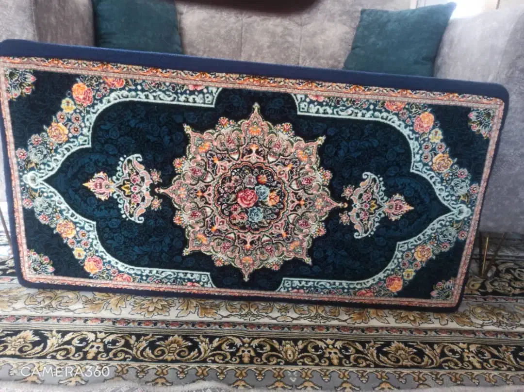 پشتی دستبافت رنگ خاص|پشتی|شیراز, حومه شیراز|دیوار