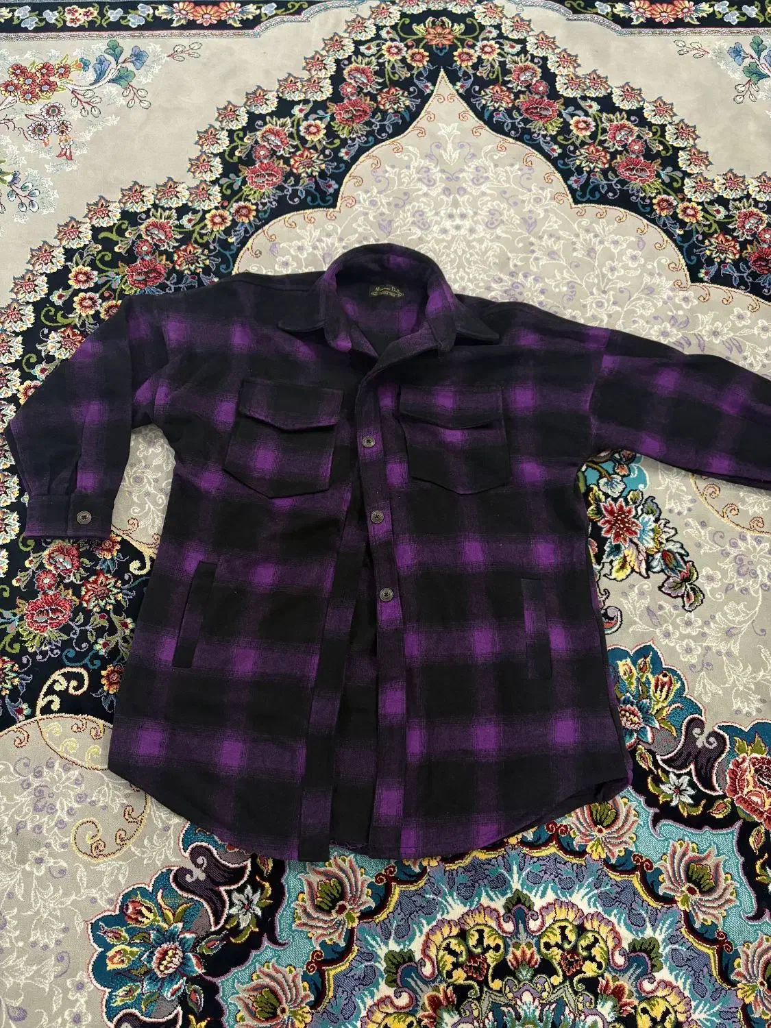 چهارخونه و پافر|لباس|اسفراین, |دیوار