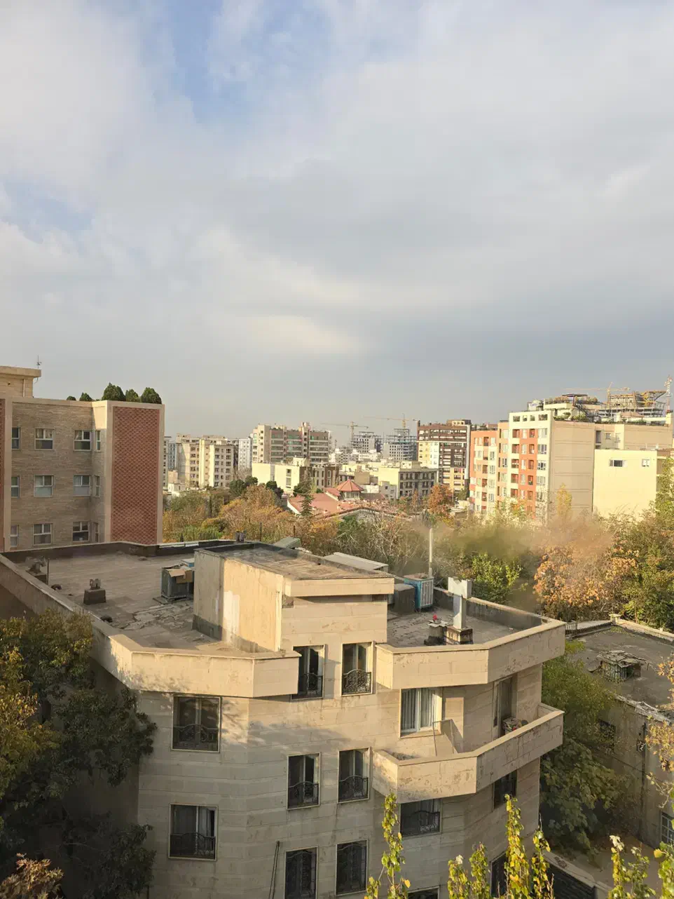 ۱۲۵ متر لوکیشن خوب ازگل ۲ خواب مستر شیک