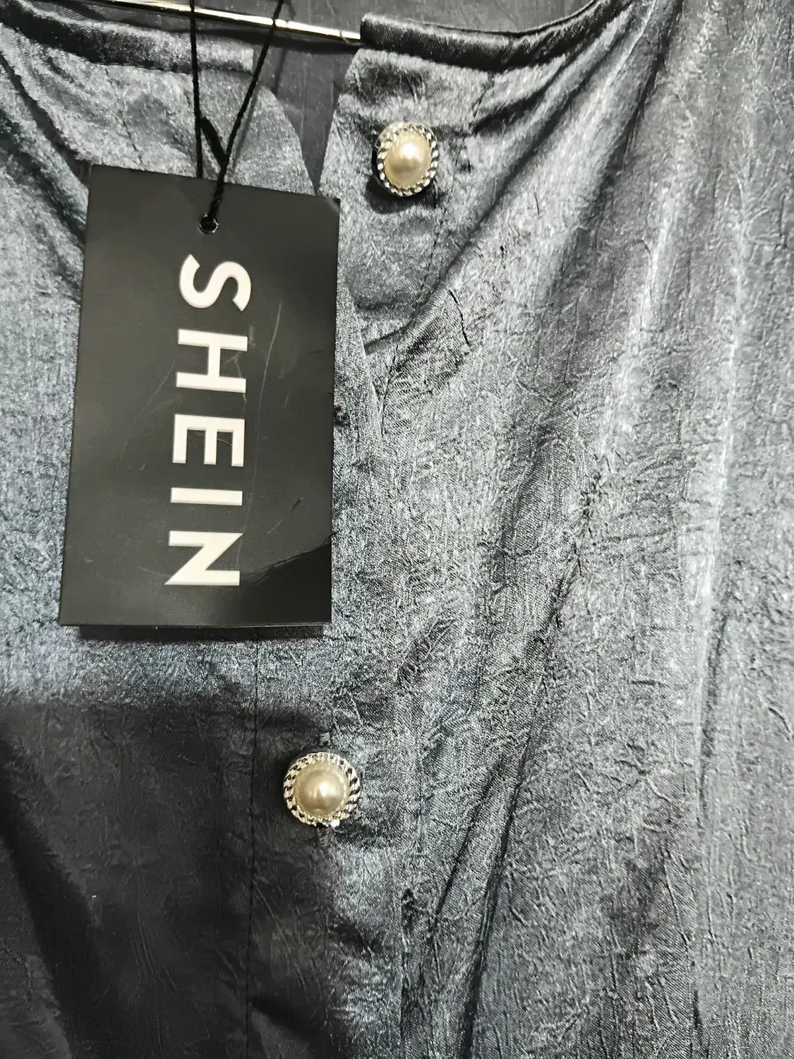 لباس مجلسی|لباس|بندر انزلی, آذربایجان|دیوار