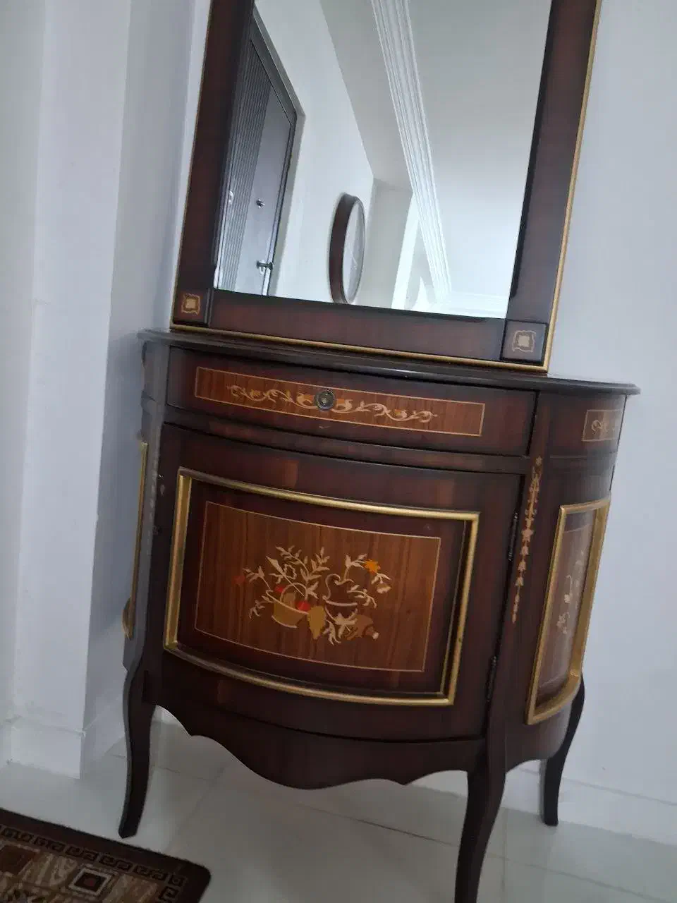 کنسول کلاسیک|بوفه، ویترین، کنسول|گرگان, |دیوار