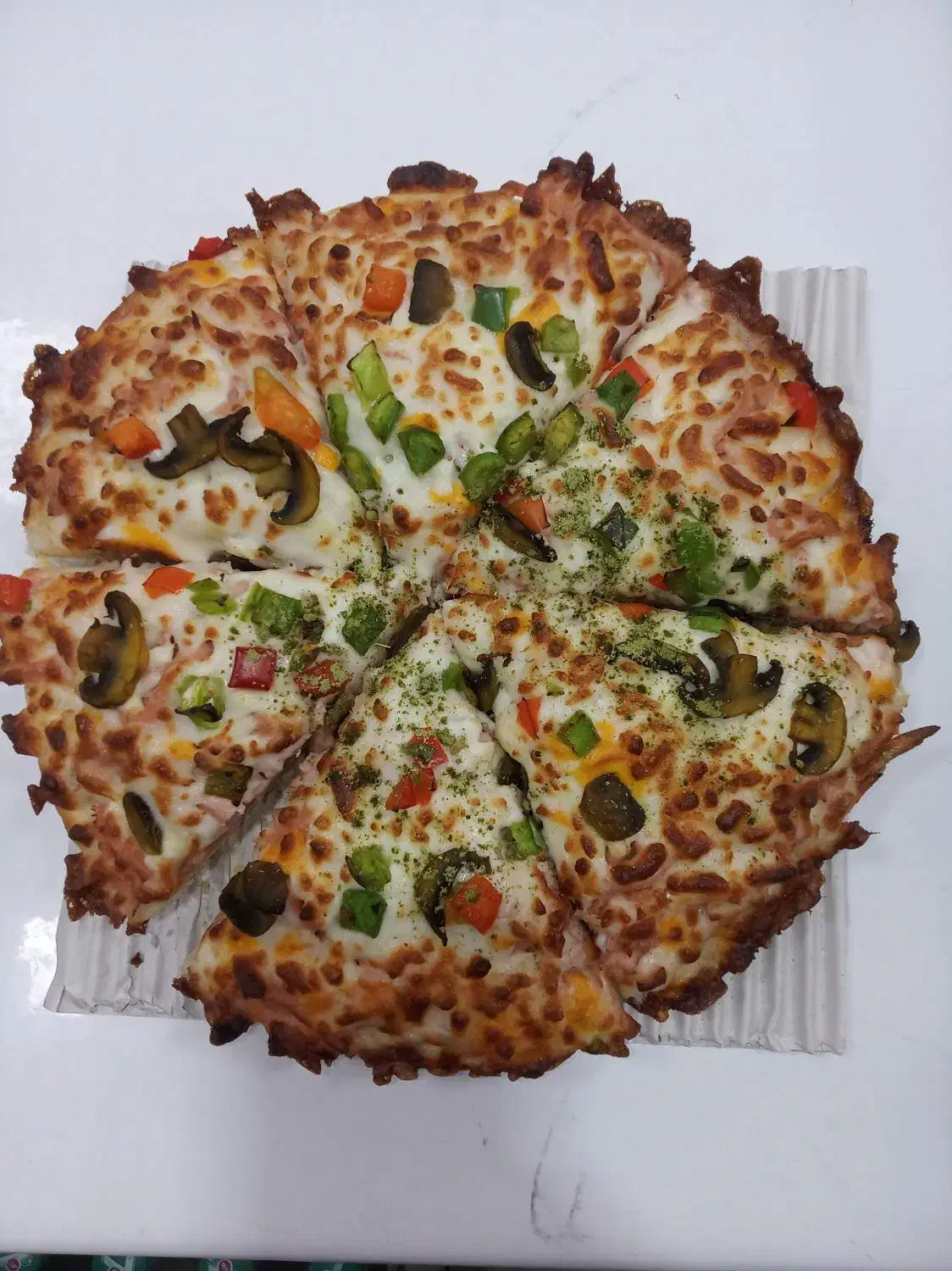 پیتزا مخصوص+سیب زمینی+نوشابه|خوردنی و آشامیدنی|اصفهان, محمودیه|دیوار