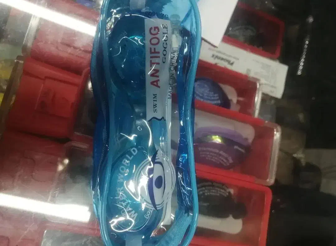 موج های آبی خروشان ساحلی آفتاب آموزش شنا عینک مایو|بلیت ورزشی|مشهد, امام رضا (ع)|دیوار