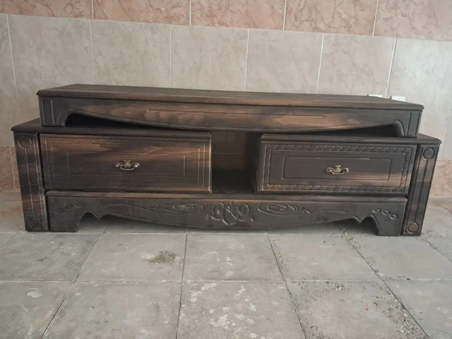 میز تلویزیون|میز تلویزیون|شاهین‌شهر, بنیاد ازدواج|دیوار