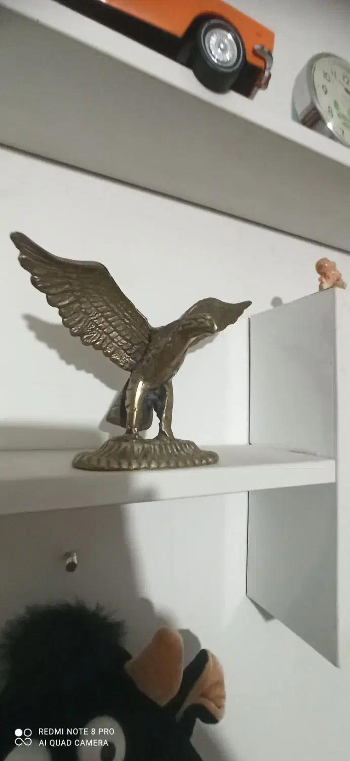 یک عدد دکور برونز|کلکسیون اشیاء عتیقه|بروجرد, |دیوار