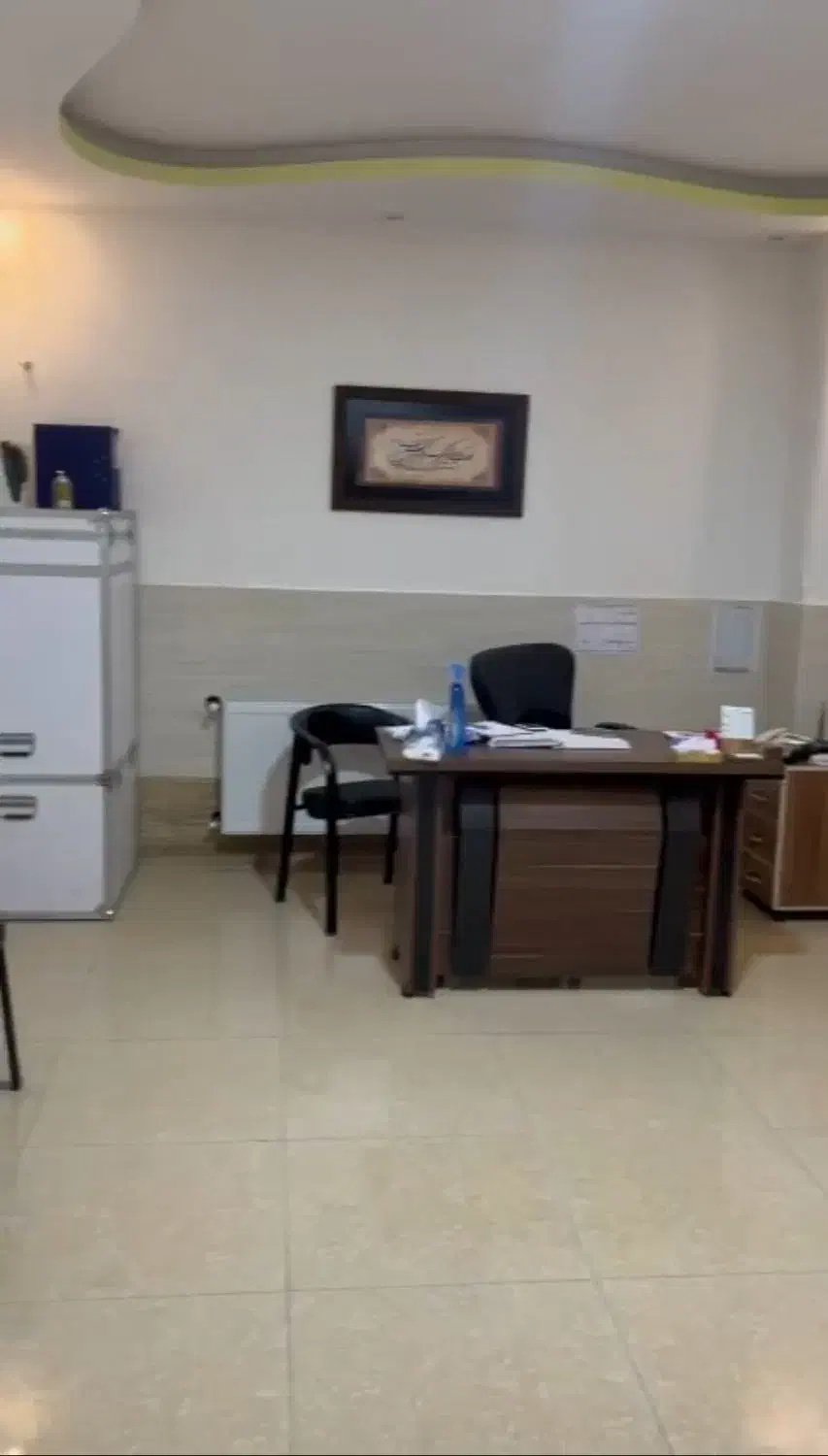 واحد اداری-تجاری/۹۰ متری/شهدای شرقی|اجارهٔ دفتر کار، اتاق اداری، مطب|خرم‌آباد, |دیوار