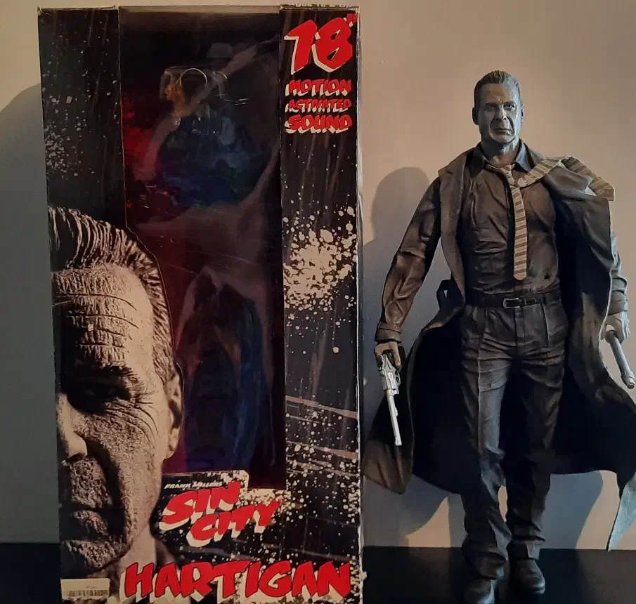 اکشن فیگور Sincity neca نکا|اسباب‌‌بازی|تهران, سازمان برنامه جنوبی|دیوار