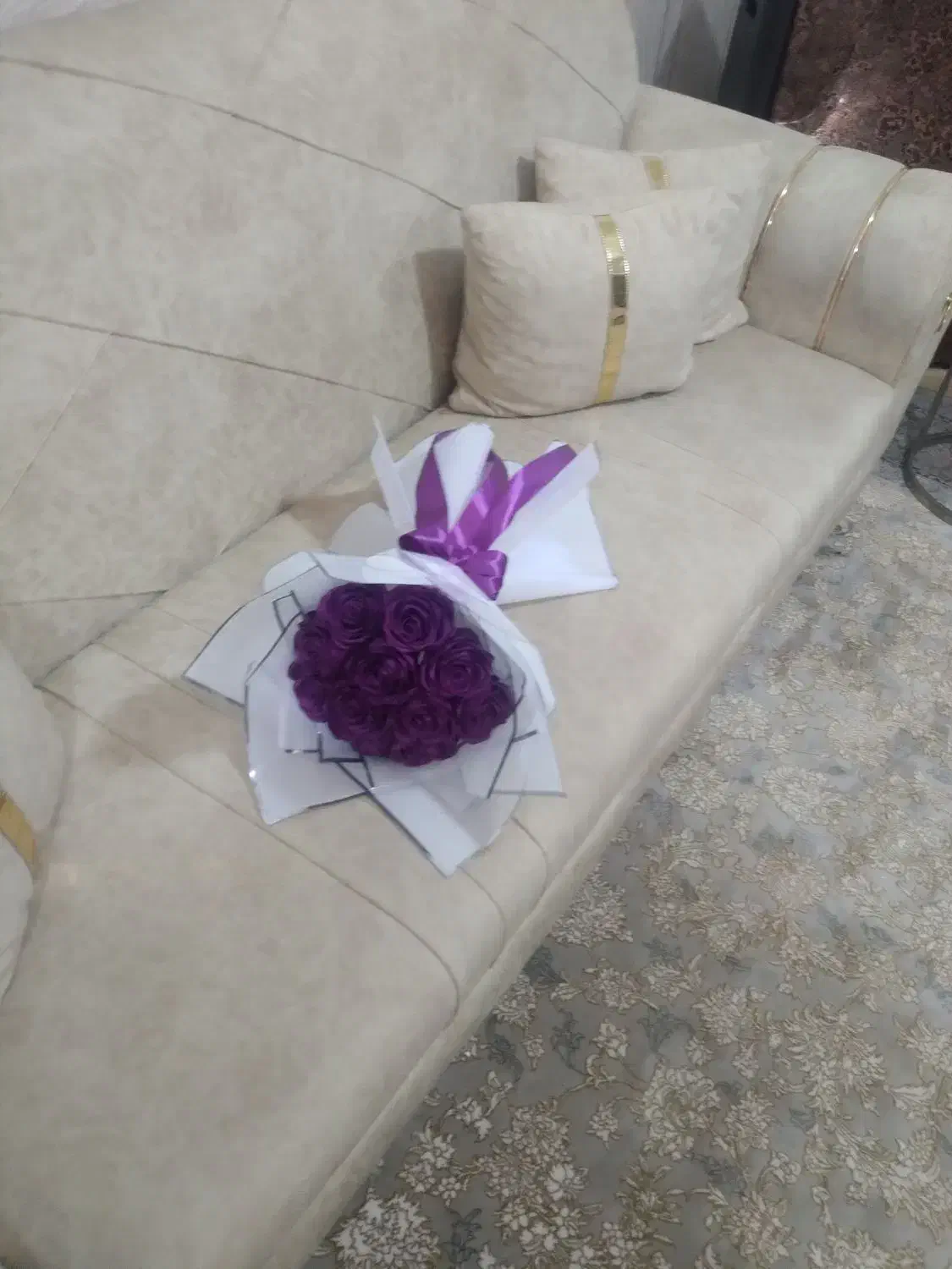 گندمی|گل مصنوعی|دورود, |دیوار