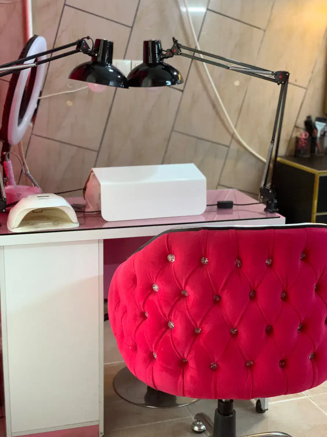 همکاری اجاره یا درصدی سالن زیبایی|خدمات آرایشگری و زیبایی|لاهیجان, شهرک سلمان فارسی|دیوار