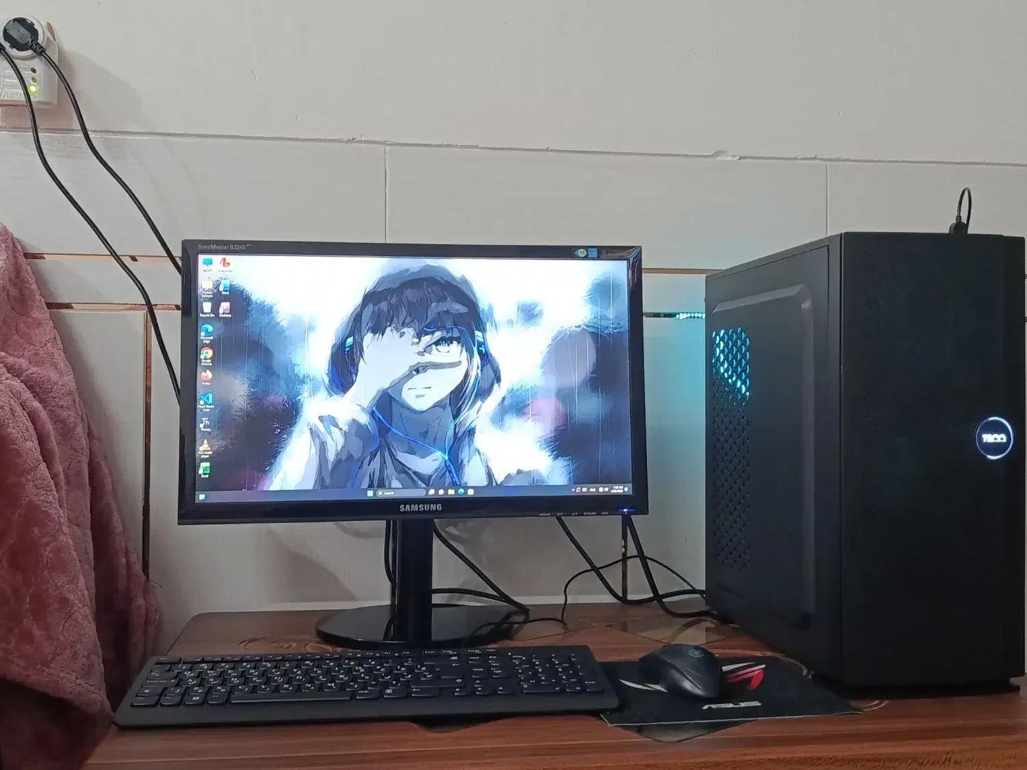 سیستم گیمینگ|رایانه رومیزی|نجف‌آباد, قلعه سفید|دیوار