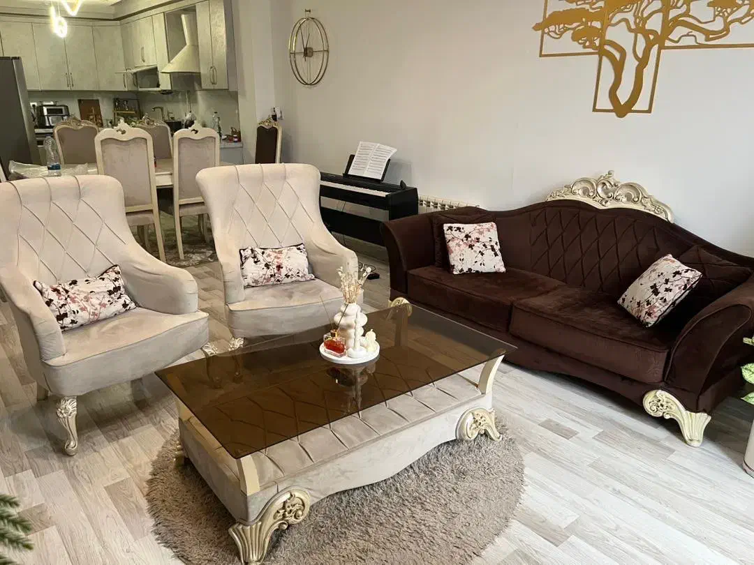 مبلمان|مبلمان خانگی و میز عسلی|لاهیجان, کوی خزر|دیوار