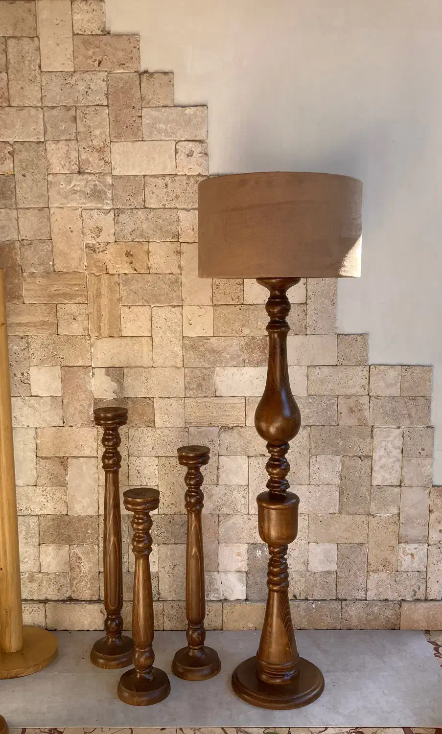 آباژور|چراغ خواب و آباژور|خرم‌آباد (تنکابن), |دیوار