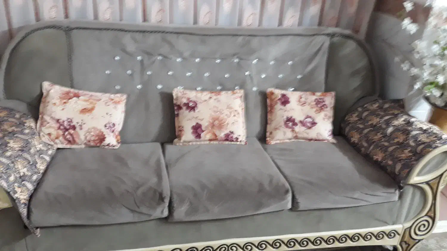 مبلمان و میز تلوزیونسلام ،|مبلمان خانگی و میز عسلی|قم, باغ شریفی|دیوار