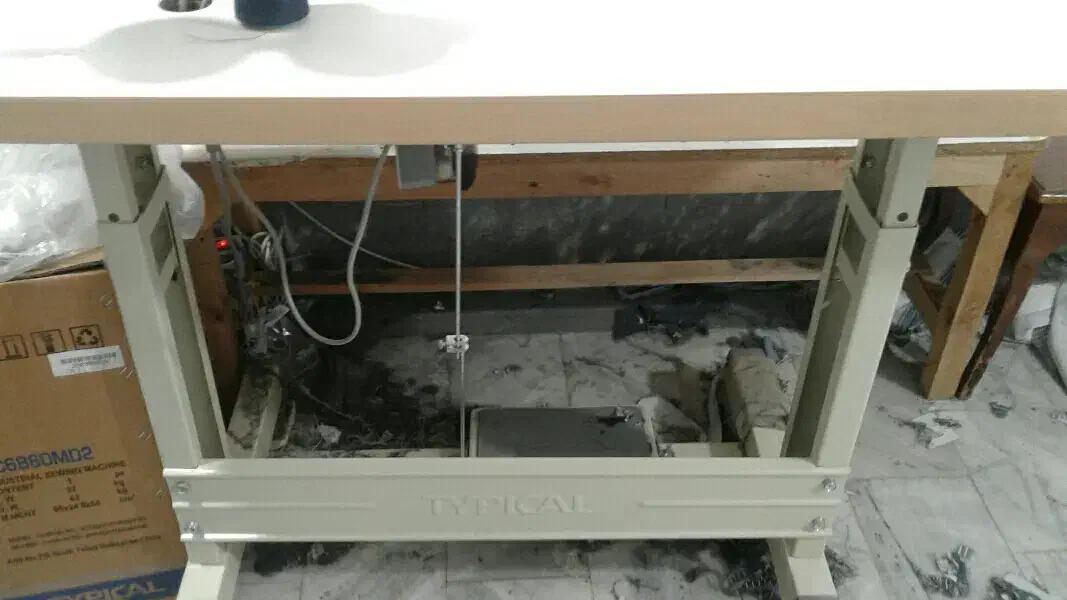 چرخخیاطی|چرخ خیاطی و ریسندگی|گالیکش, |دیوار