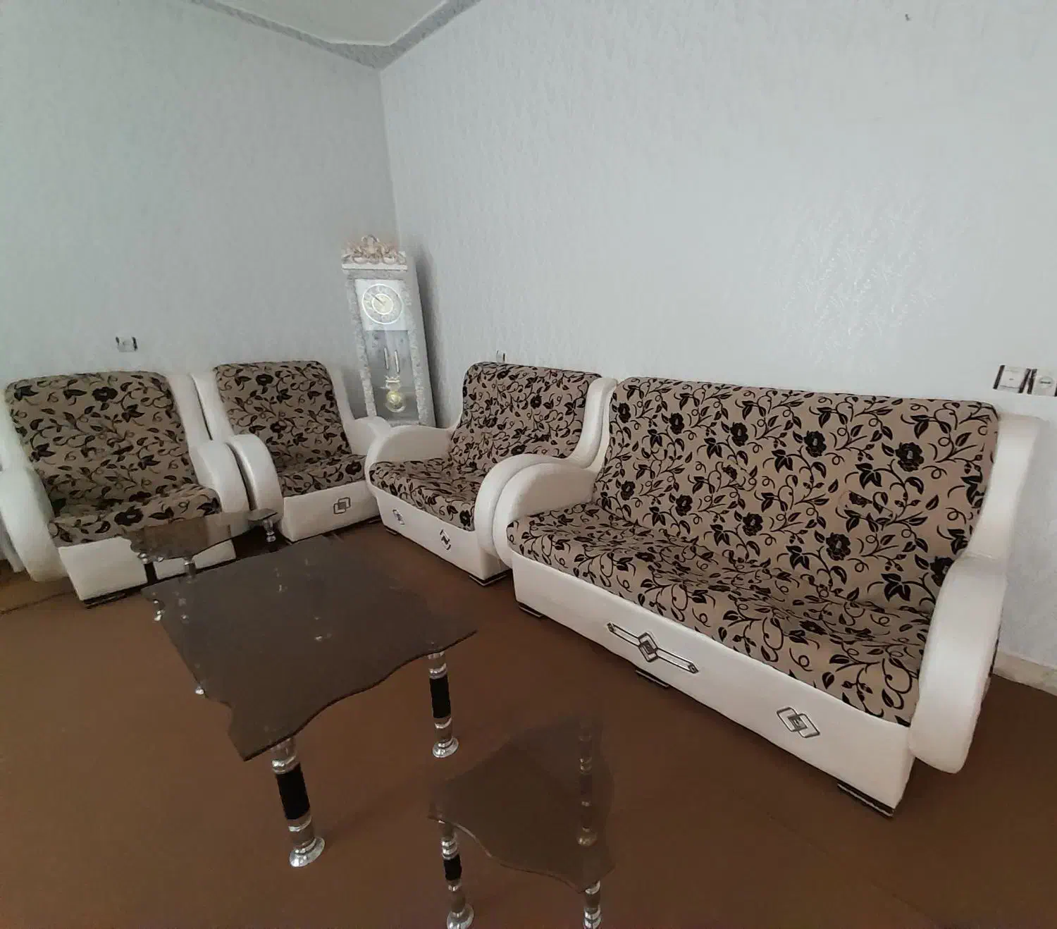 مبل|مبلمان خانگی و میز عسلی|ایلام, |دیوار