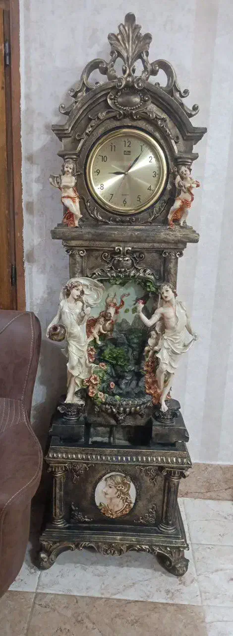 ساعت ایستاده شیک|ساعت دیواری و تزئینی|ایلام, |دیوار