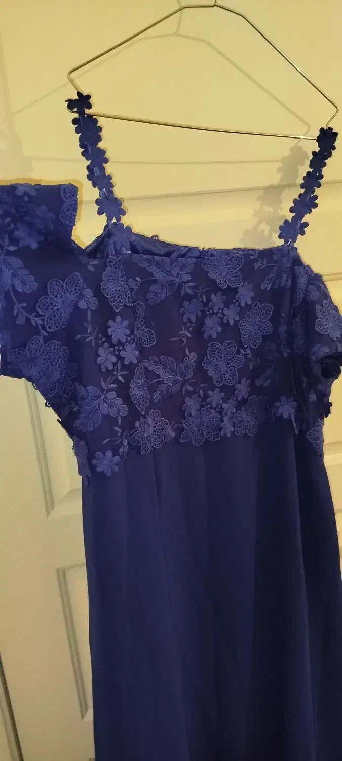 لباس مجلسی|لباس|پردیس, فاز ۲|دیوار