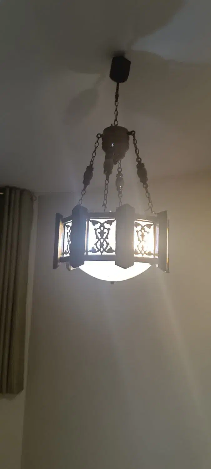 لوستر 8 شاخه همراه با سری  کامل  جهت منژلمنزل|لوستر و چراغ آویز|تهران, علم و صنعت|دیوار