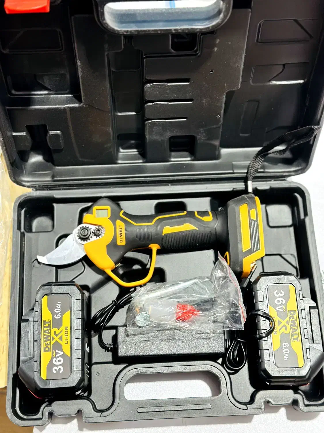 قیچی شارژی ایتو (اصلی)|ماشین‌آلات صنعتی|نقده, |دیوار