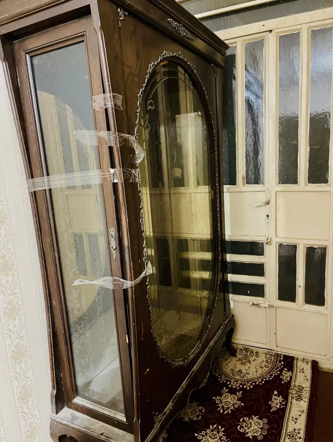 کمد چوب اصل|بوفه، ویترین، کنسول|زاهدان, |دیوار